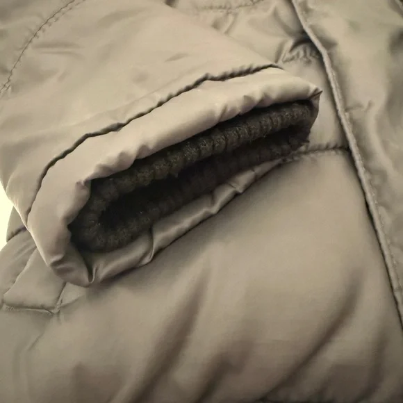 Calvin Klein Jeans Red and Black Hooded Jacket - Picture 3 of 9